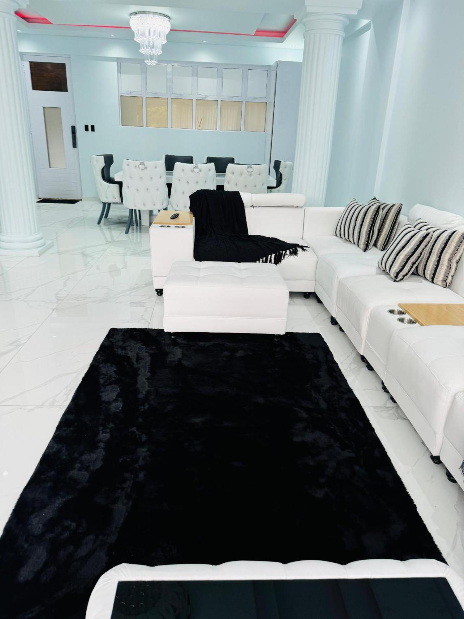 Sandton Atherstone Luxury