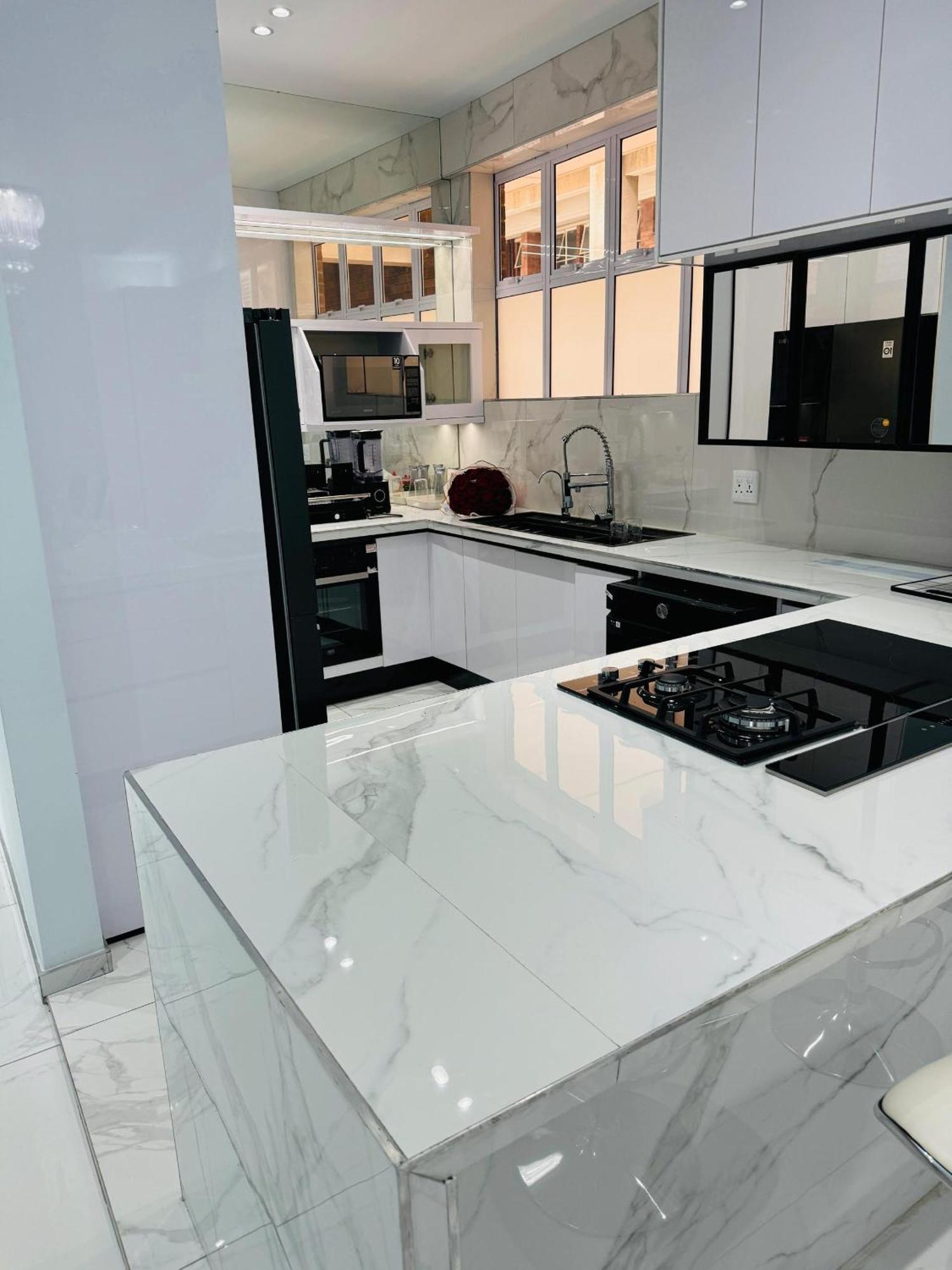 Sandton Atherstone Luxury *
