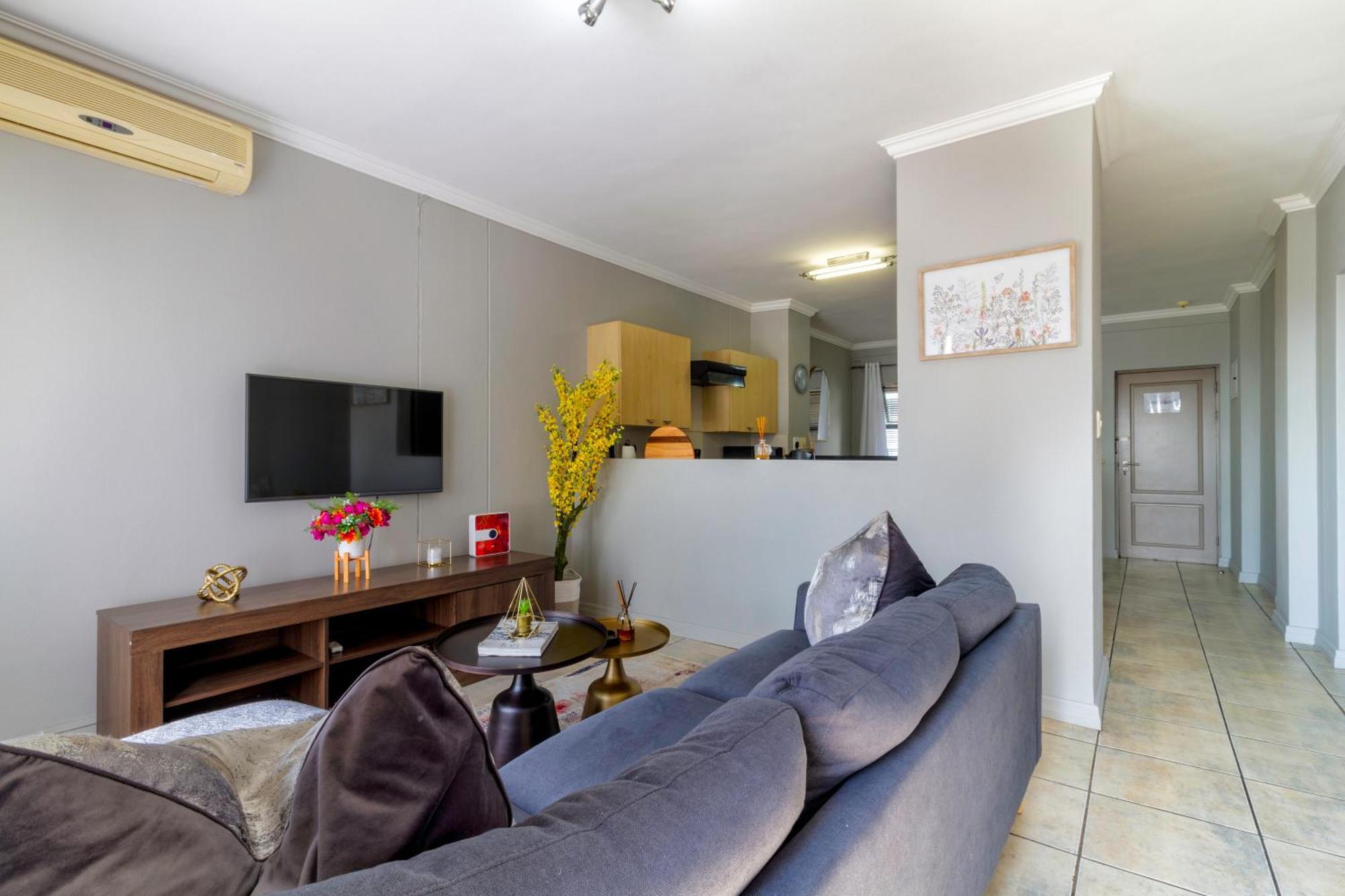 Luxury West Point Sandton Apartment Johannesburg