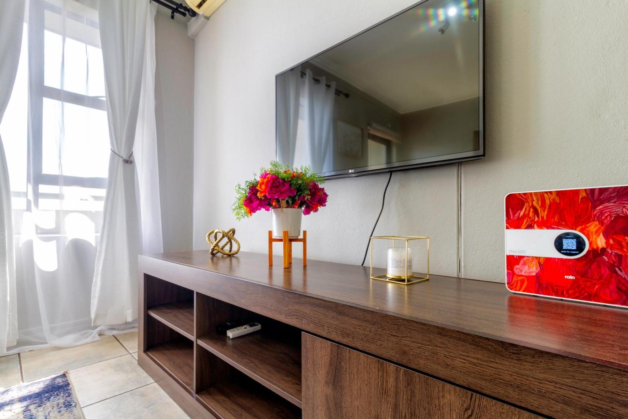 Luxury West Point Sandton * Johannesburg
