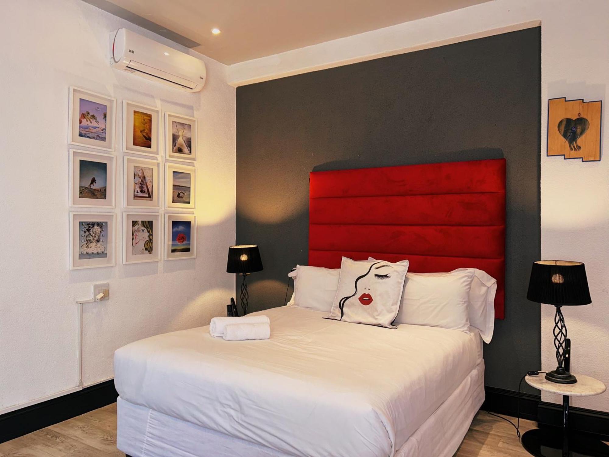 Simonne 4* Johannesburg