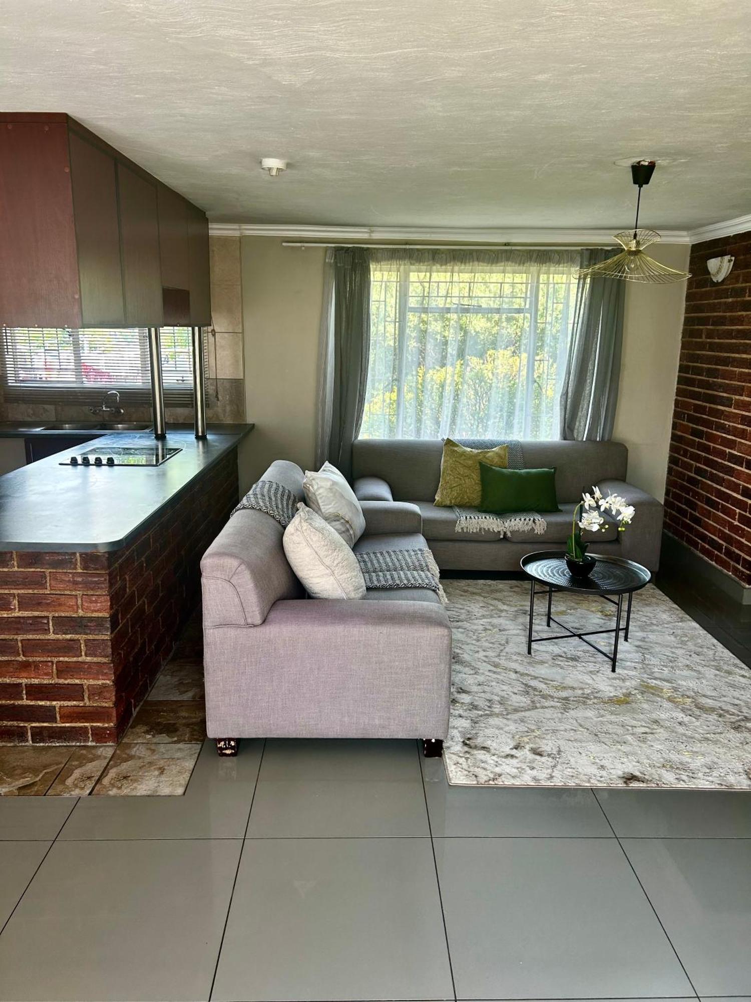 Le Com Johannesburg
