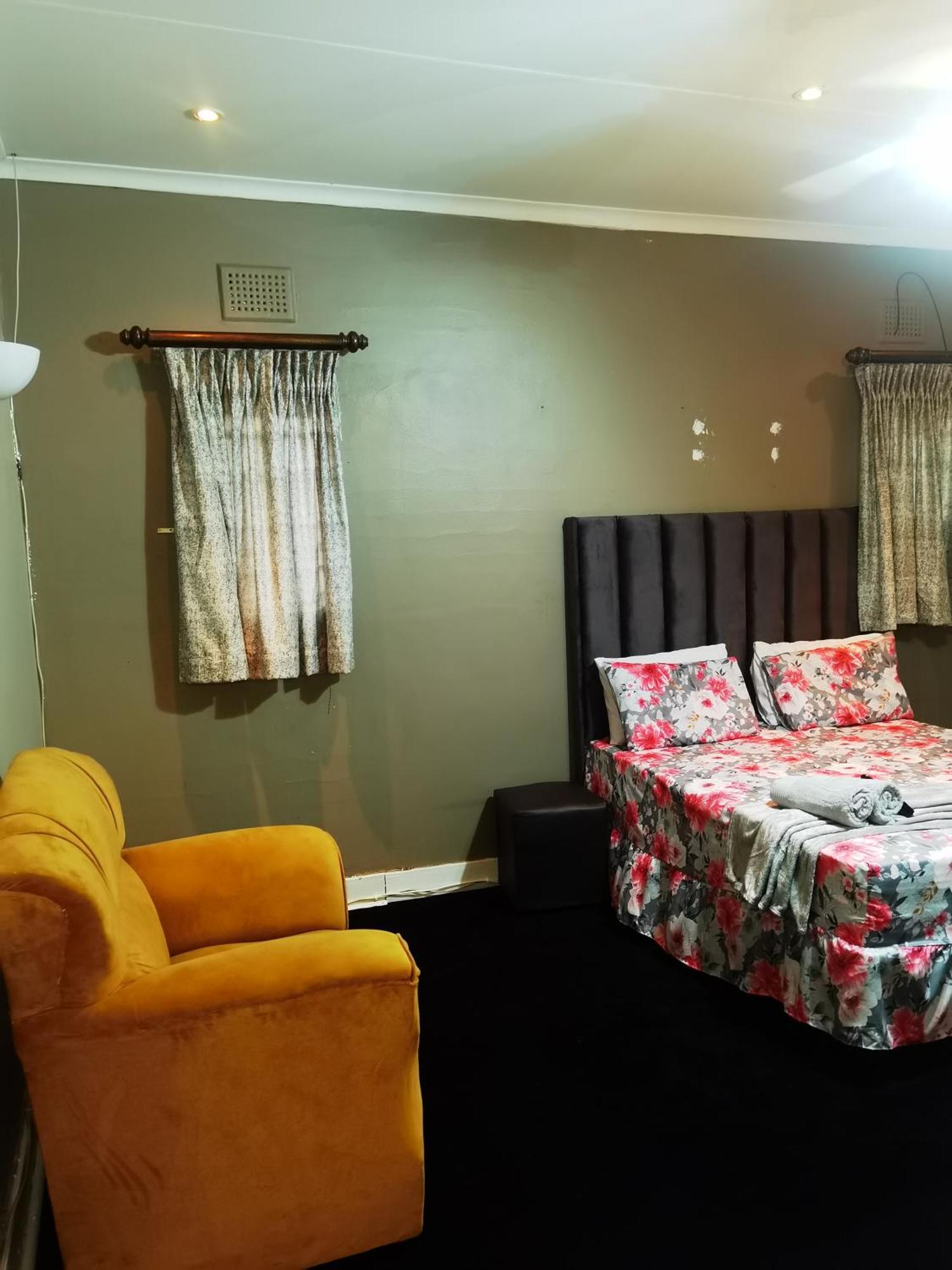Yellow Stars Ltd * Johannesburg