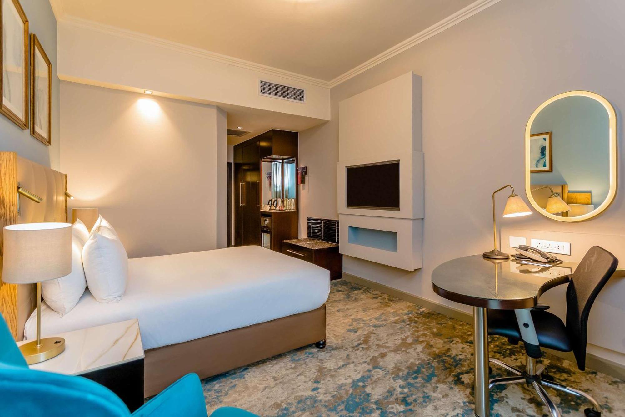 Southern Sun Sandton Khách sạn 4*