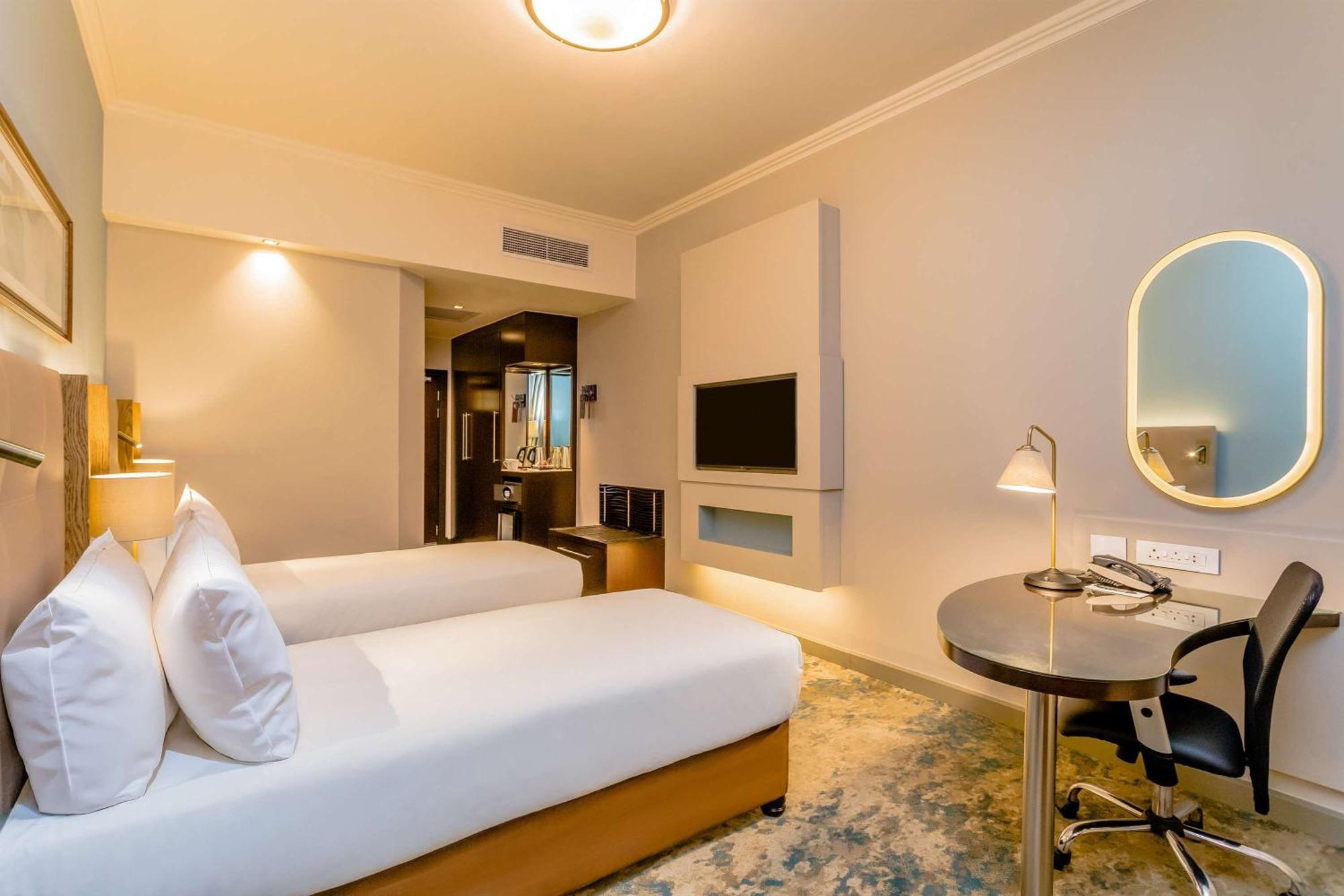 Khách sạn Southern Sun Sandton 4*