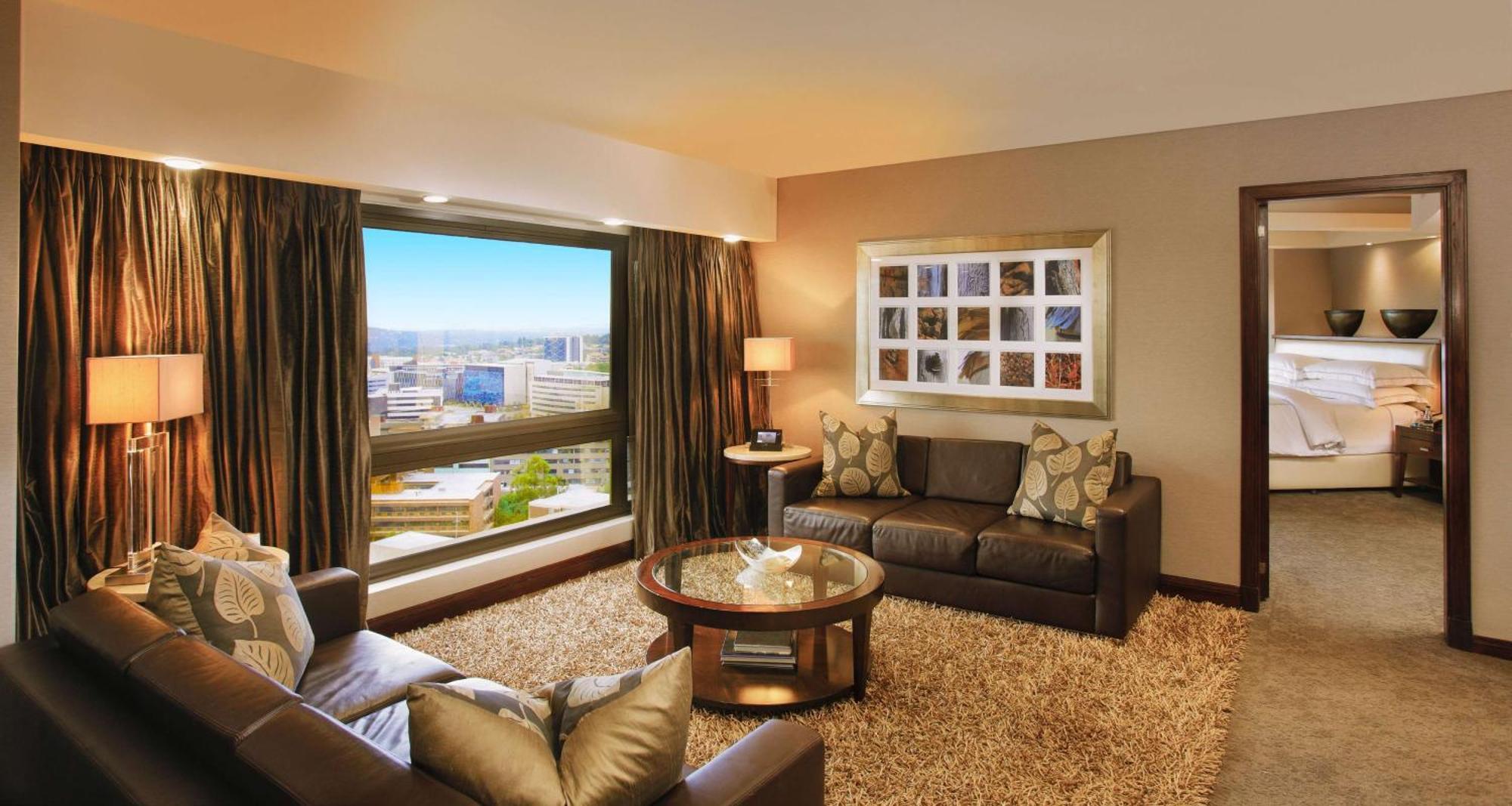 Hotel Sandton Sun And Towers 5*