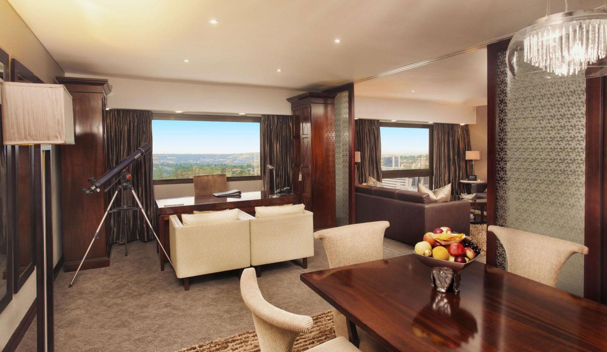 Sandton Sun And Towers 5* Joanesburgo