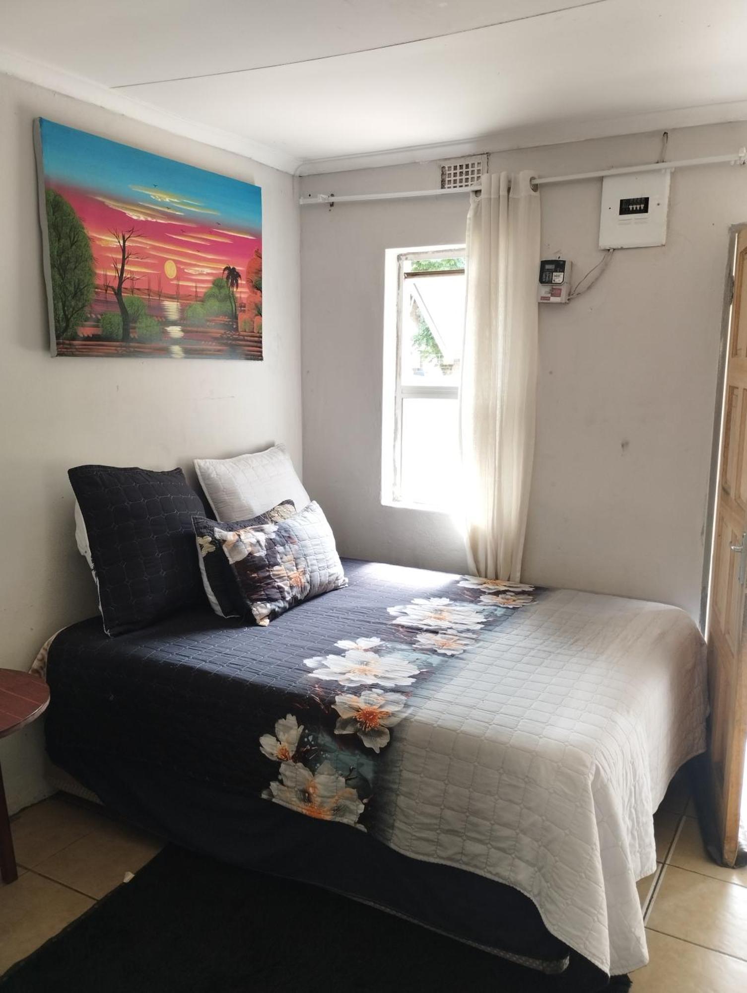 St. Michael And The Queens Bed & Breakfast *