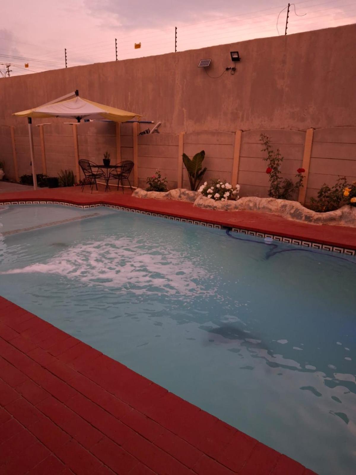 Theza's Place * Johannesburg
