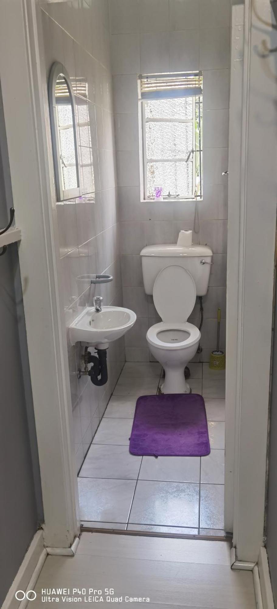 Yellow Stars Pty Guest house *