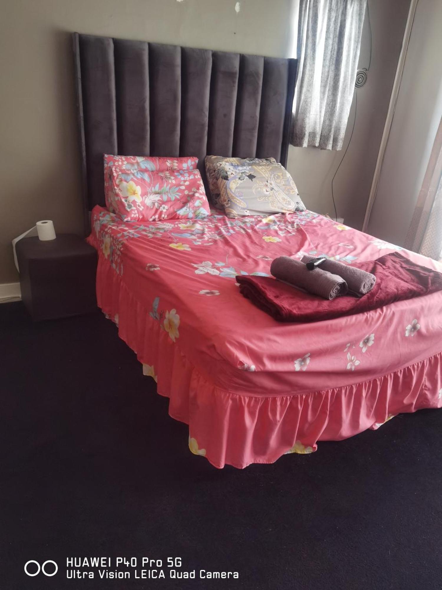 Guest house Yellow Stars Get 2hrs 3hrs Day Rest *