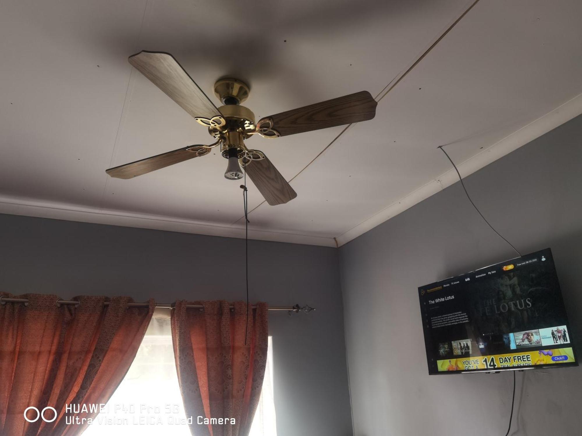 Yellow Stars Guest house *