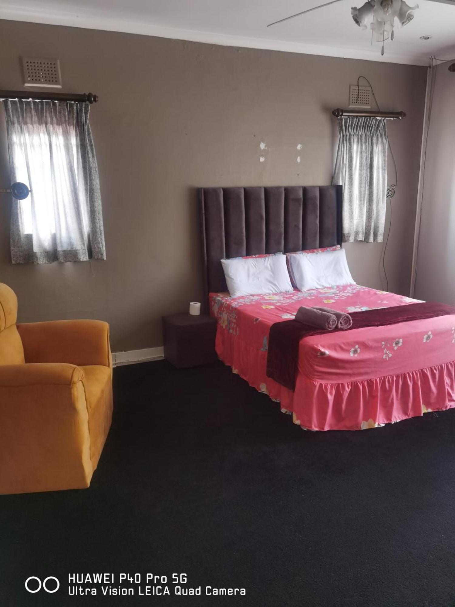 Yellow Stars Pty Guest house