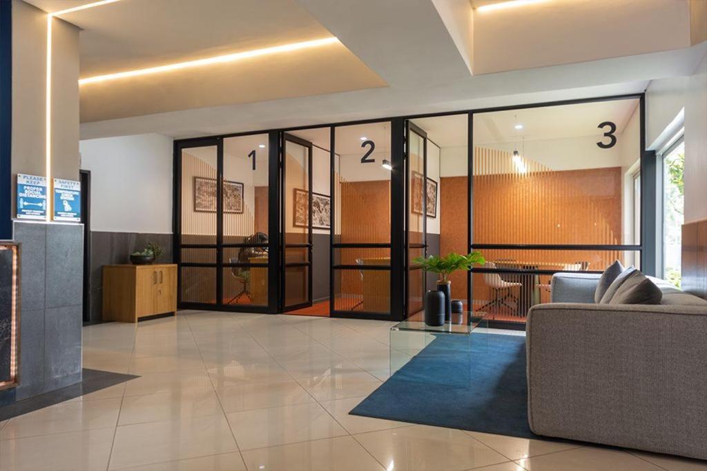 The Bolton Serviced Rosebank Apartamento Joanesburgo