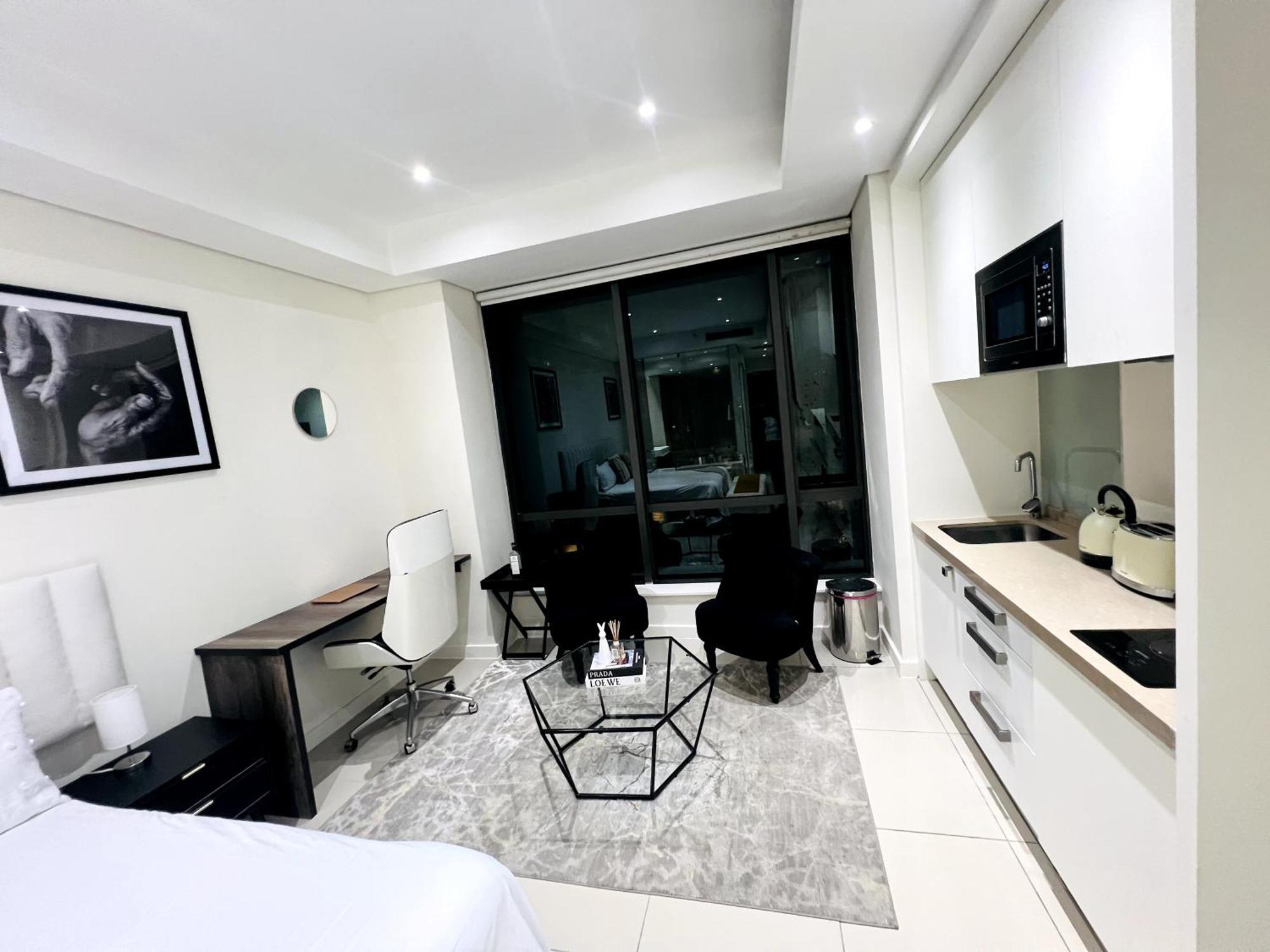 Apartamento New Revamped Luxury Suite In Sandton City