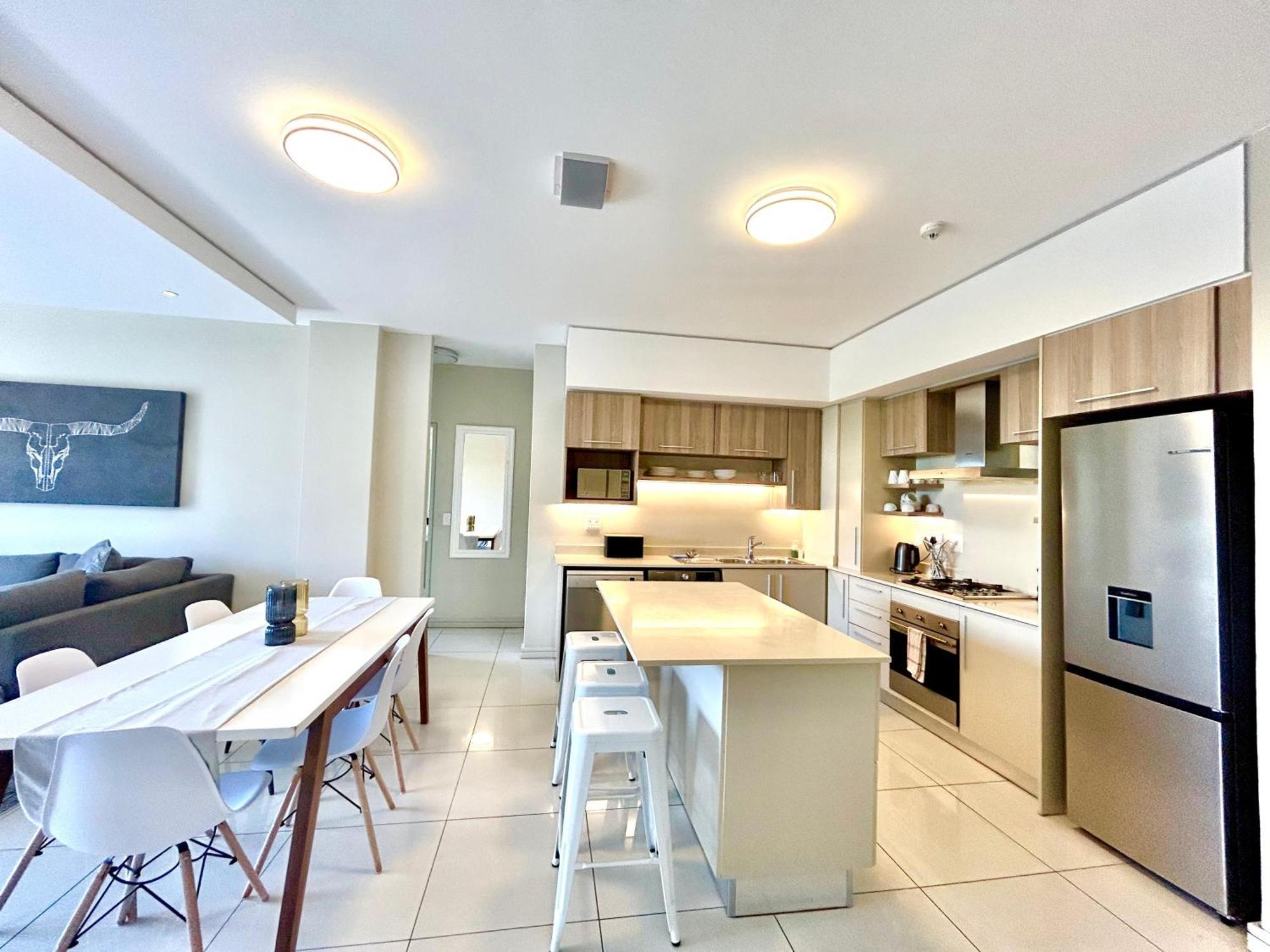The Serviced Collection At The Tyrwhitt Rosebank Apartment Johannesburg