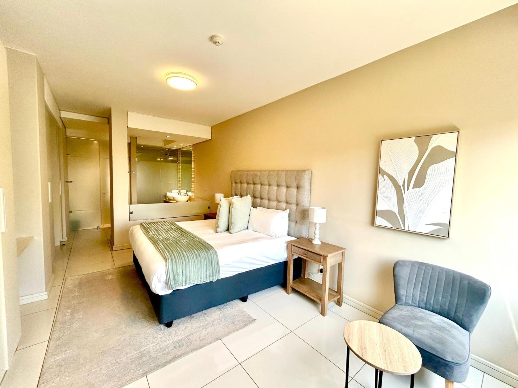 Apartment The Serviced Collection At The Tyrwhitt Rosebank Johannesburg