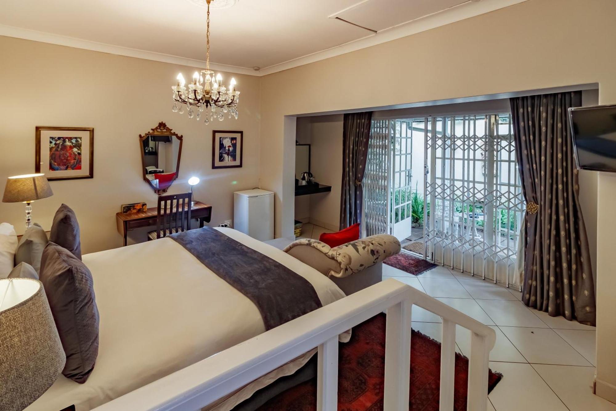 Sandton Amar Boutique * Johannesburg