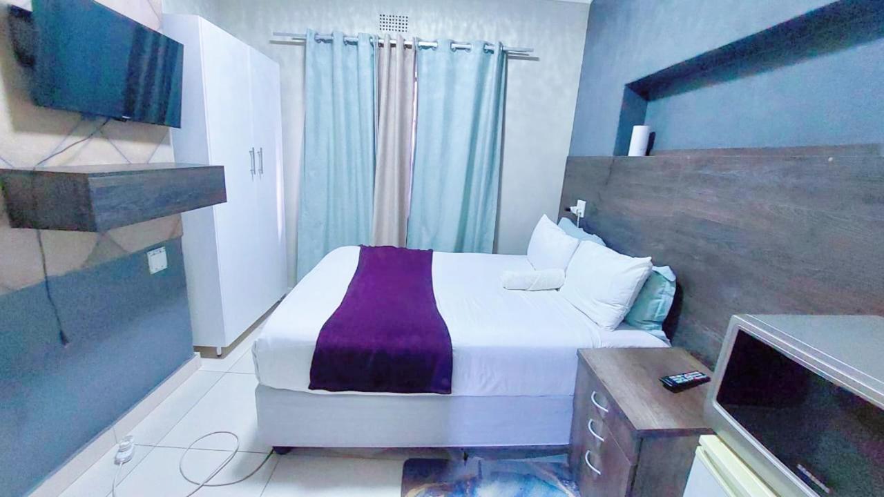 Guest house Latona
