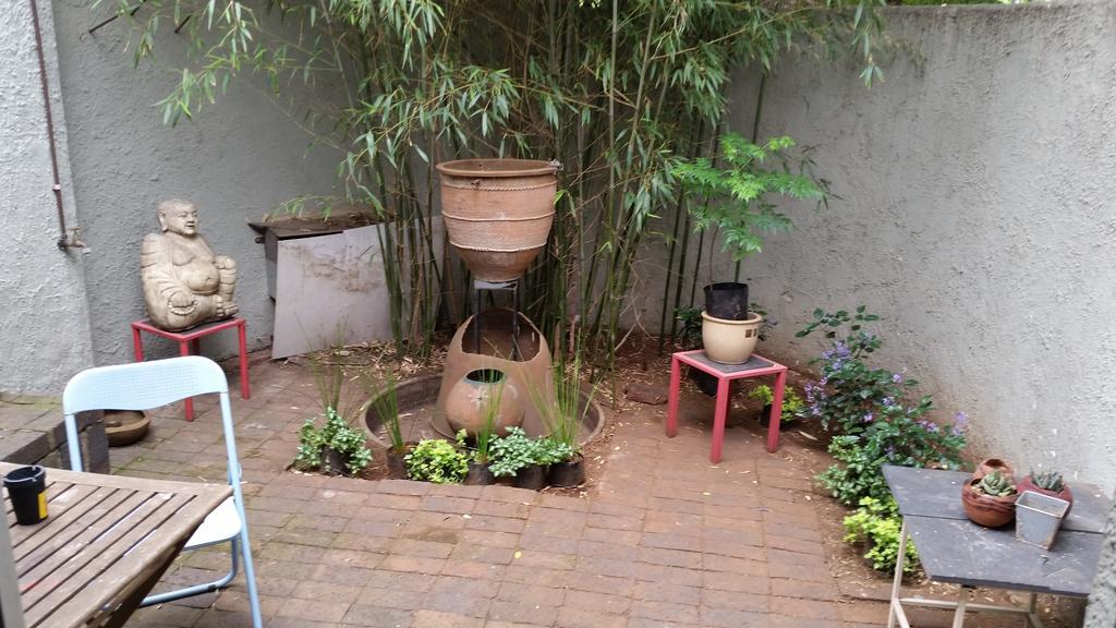 Bed & Breakfast The Purple View Johannesburg