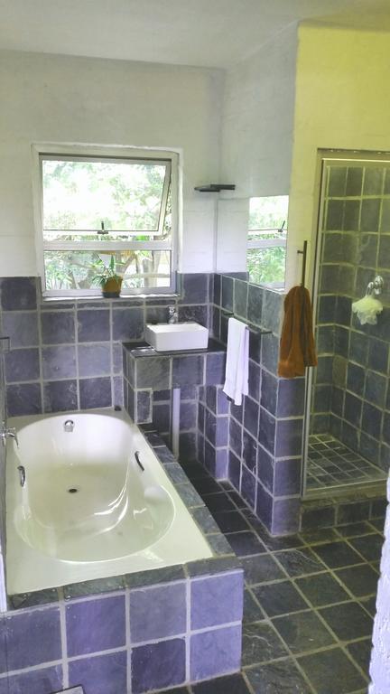 Bed & Breakfast The Purple View Johannesburg