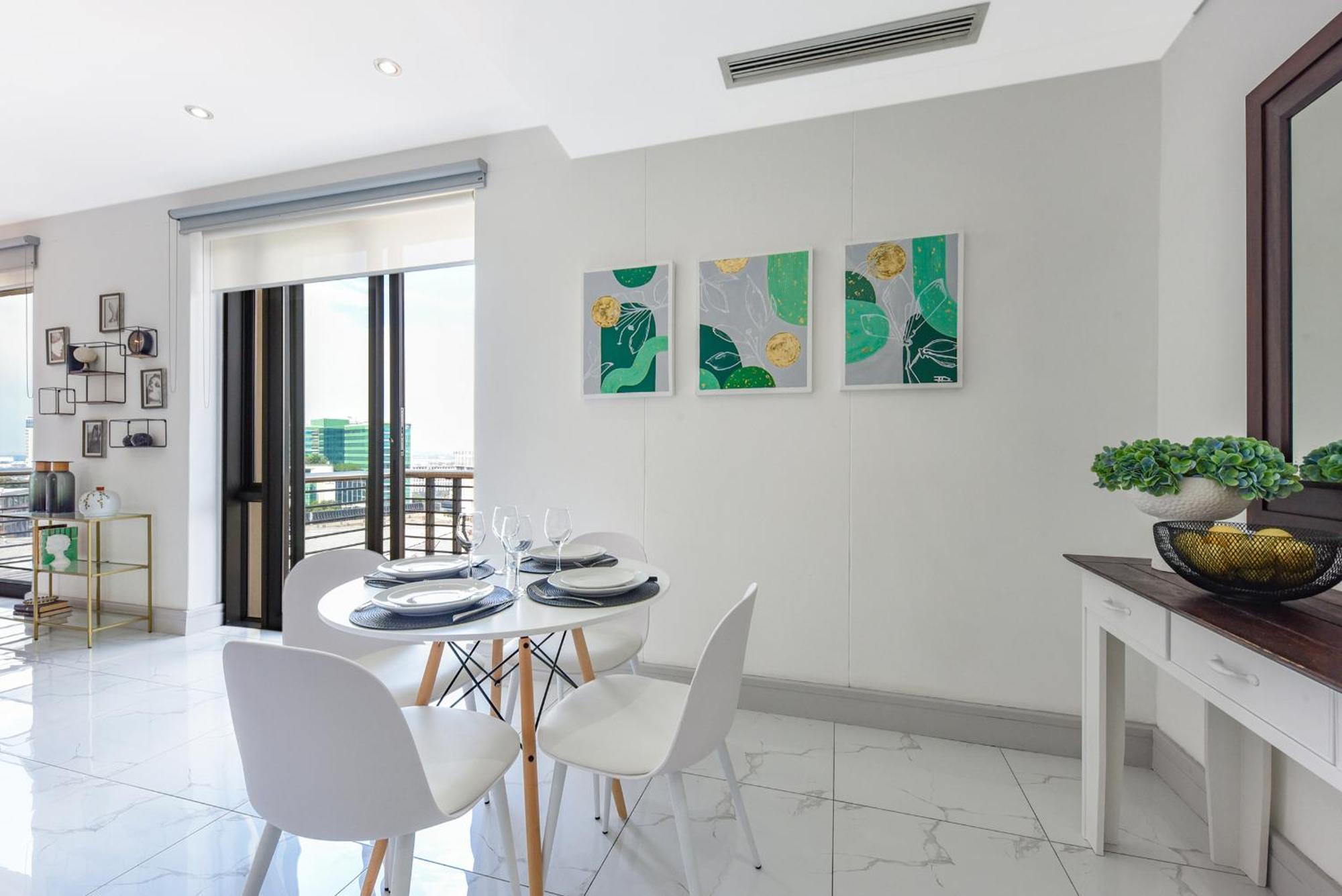 Raphael Penthouse Luxury Apartment Johannesburg