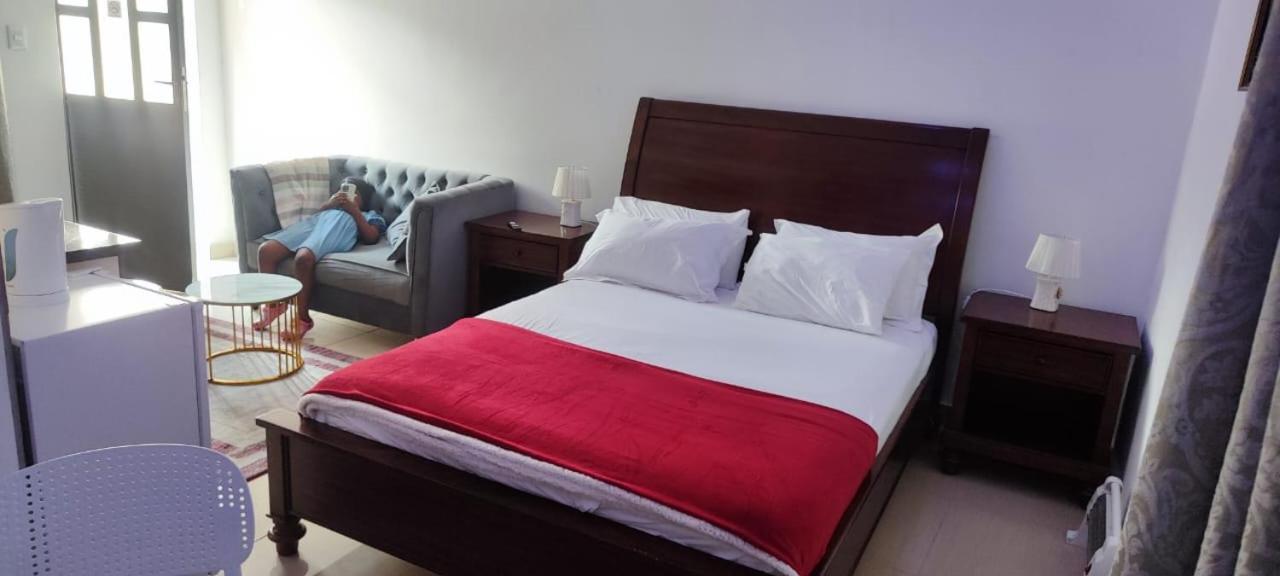 Maryhurst Aparthotel *