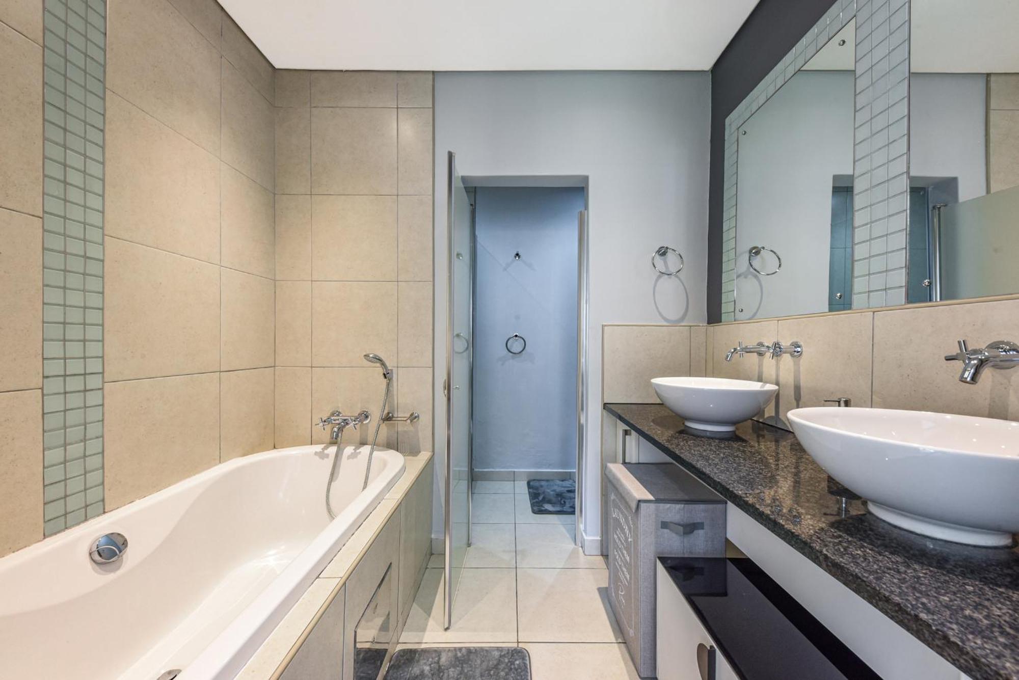 Apartment Topaz In Sandton