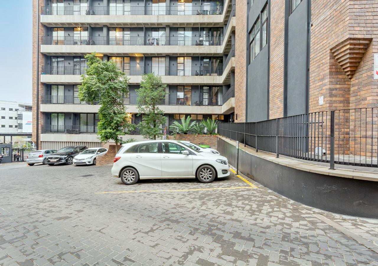 Apartment Sandton Splendid 510 Power Backup Water Backup