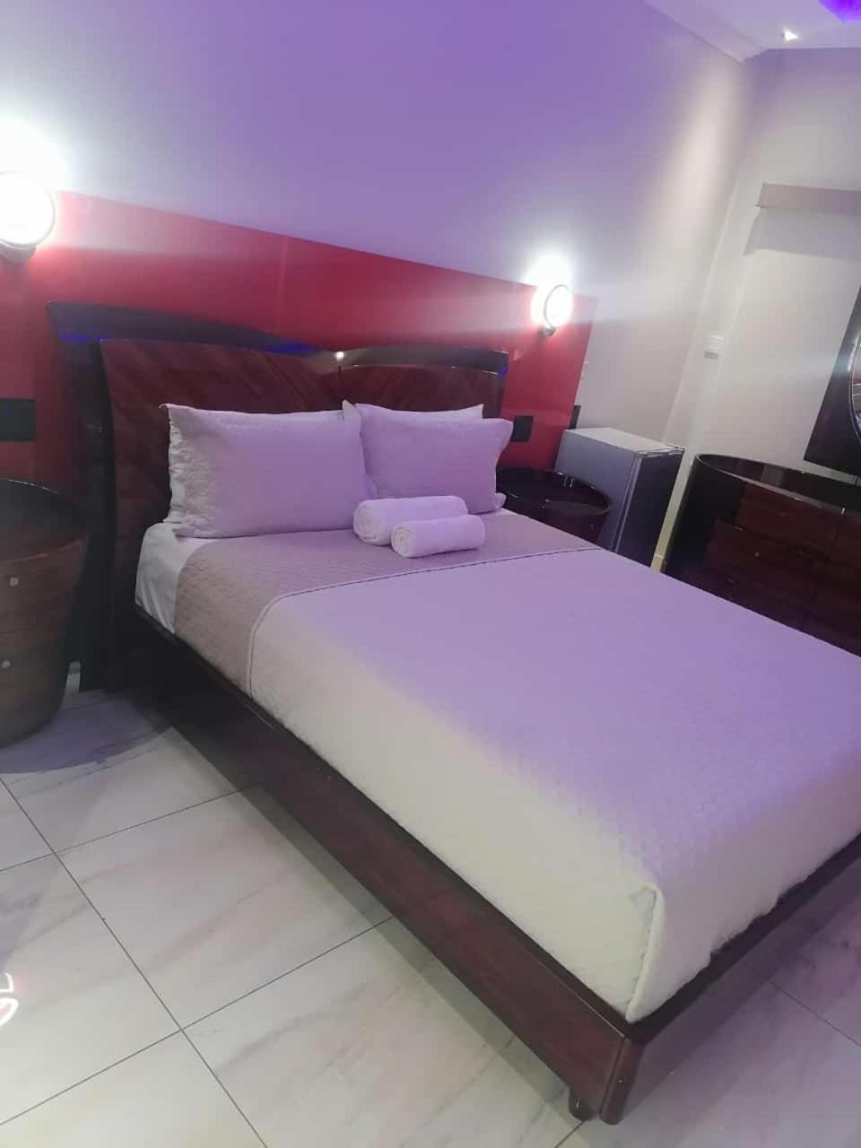 Louisville Guest Bedfordview