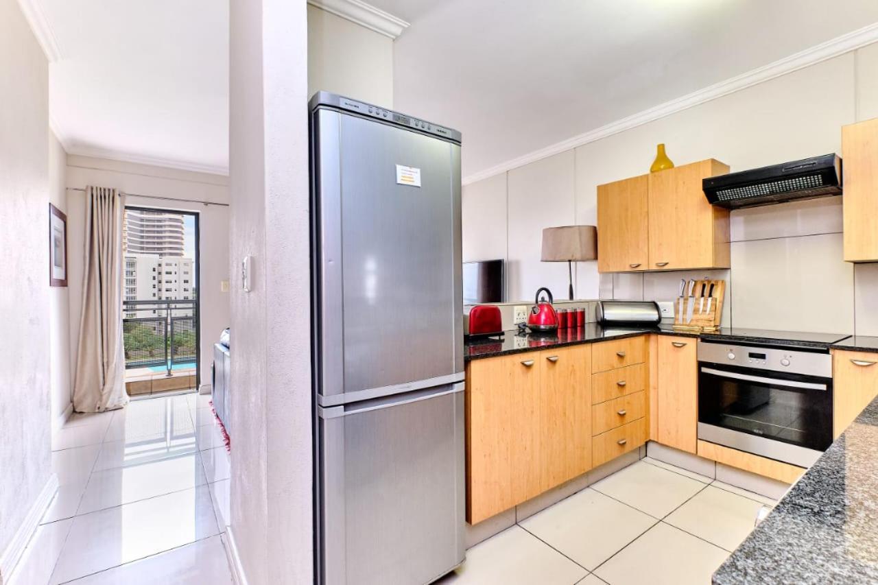 Nyumbayanga Accommodation-westpoint * Joanesburgo