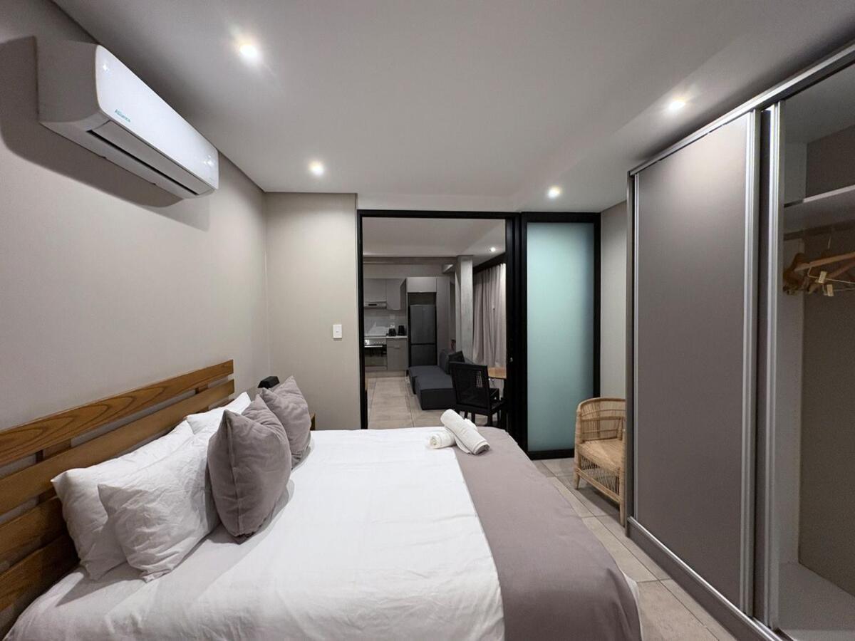 Cozy In Prime Location Apartment