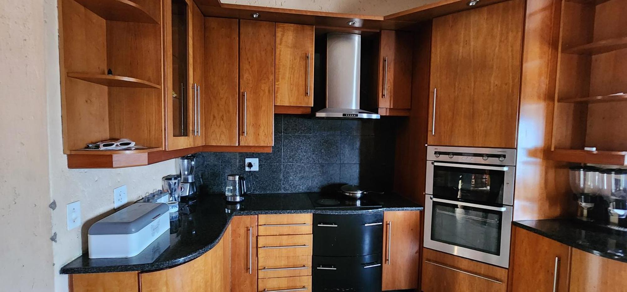 Elria House Guest house
