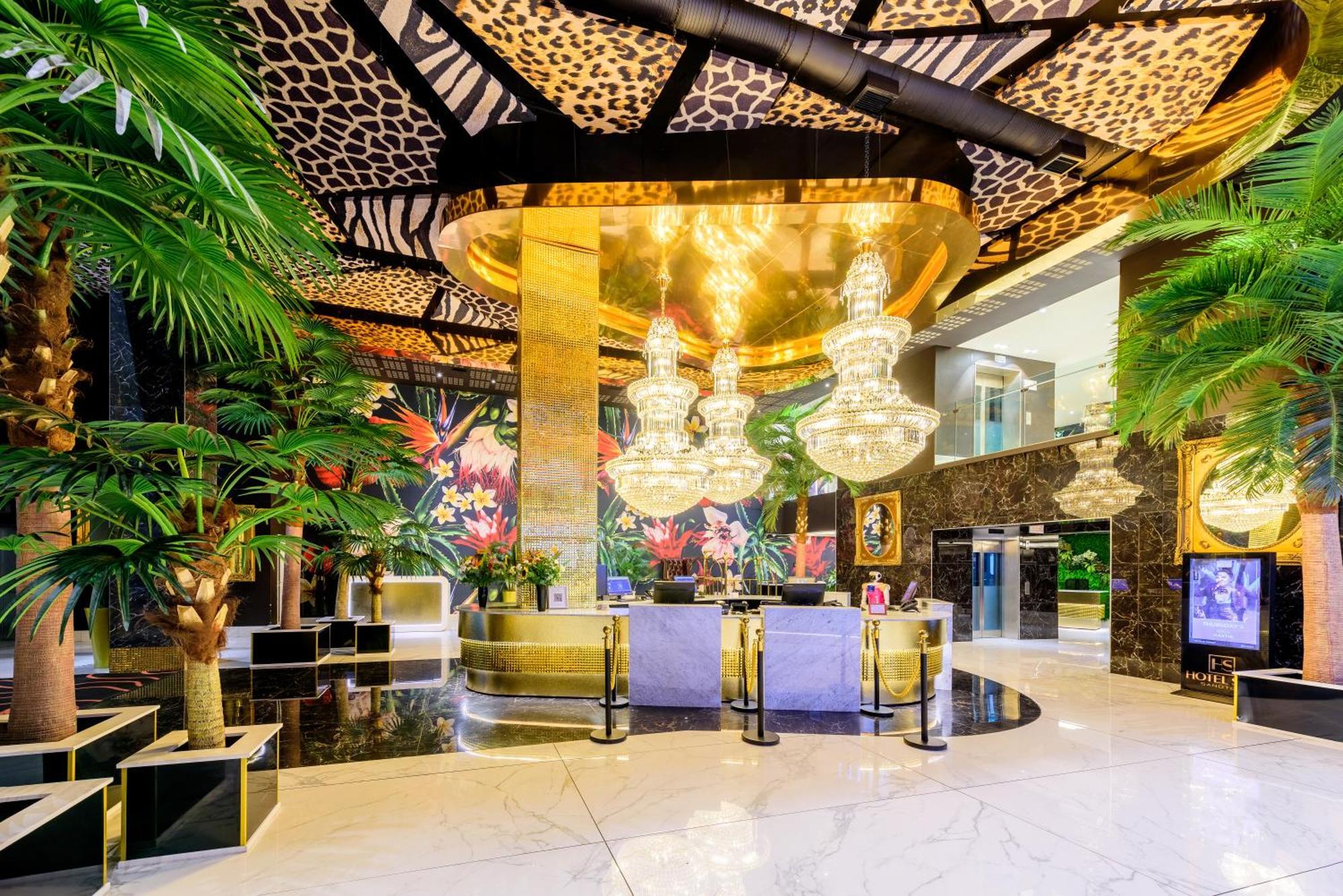 Sky Sandton Hotel 3*