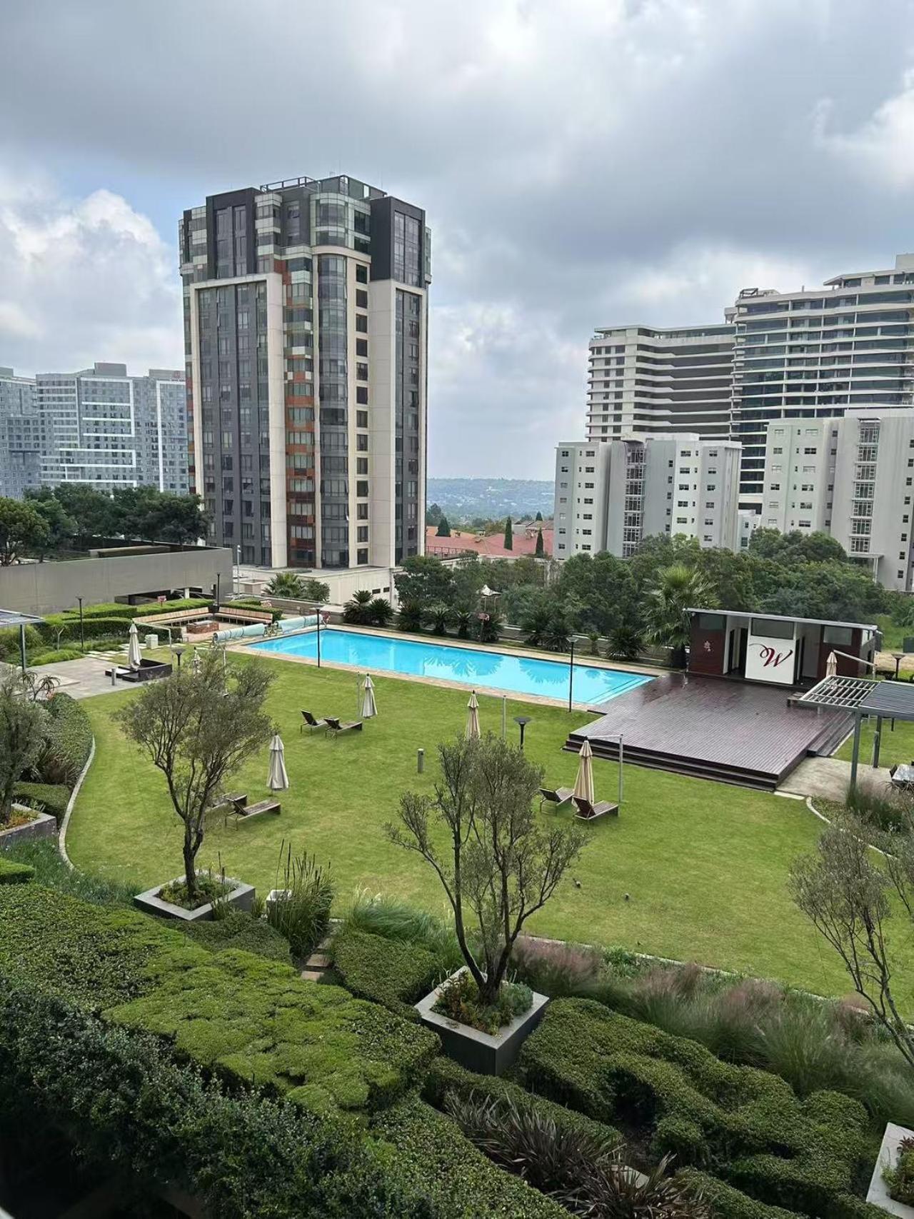 Apartment Sandton Westpoint Aster
