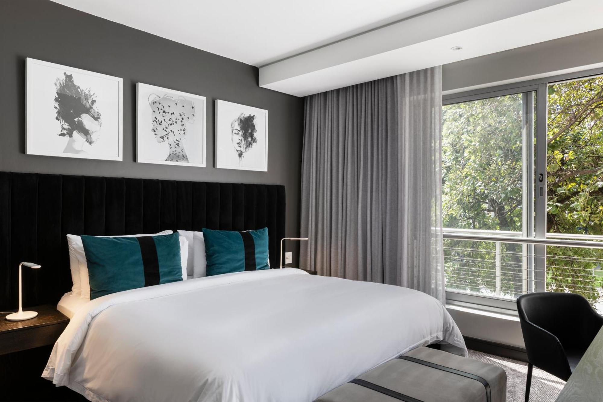 Hotel The Capital Empire Johannesburg