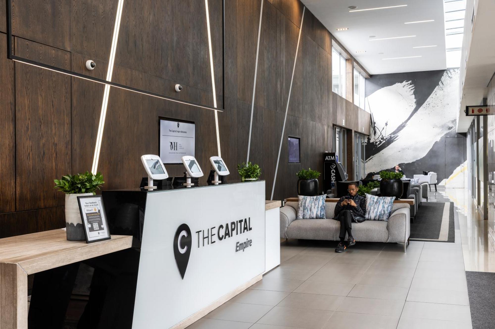 The Capital Empire Hotel 4*