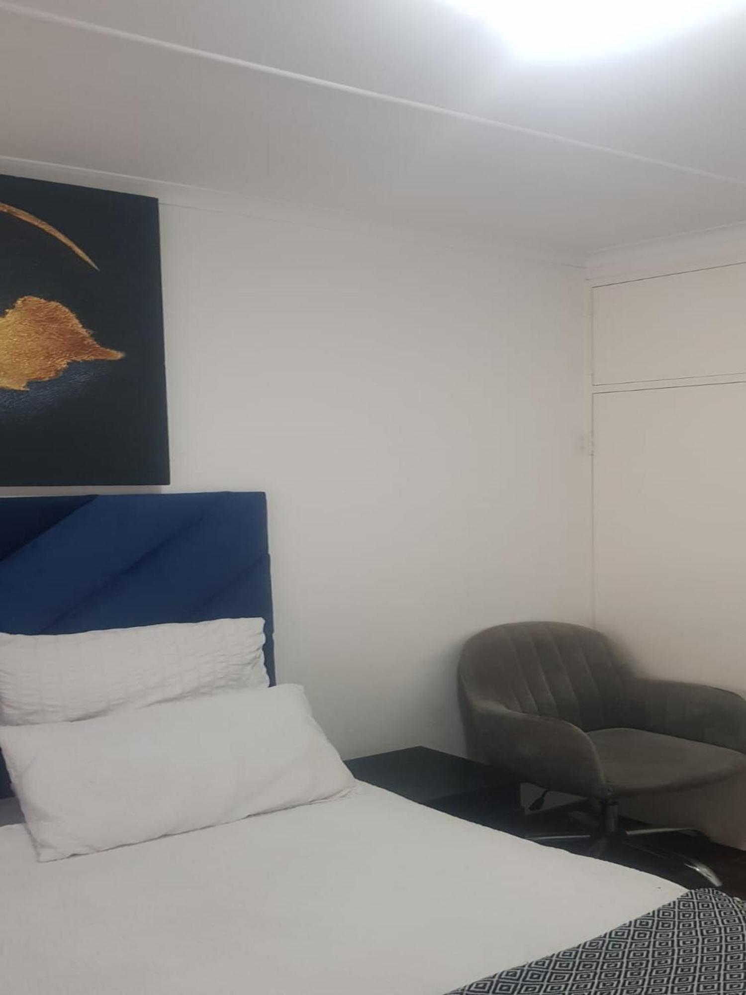 Converge Exquisite Bed & Breakfast *