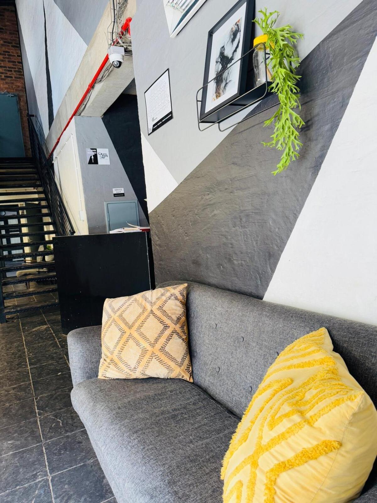 The Nook At Maboneng -24hr Security, Wifi, Cozy Apartment