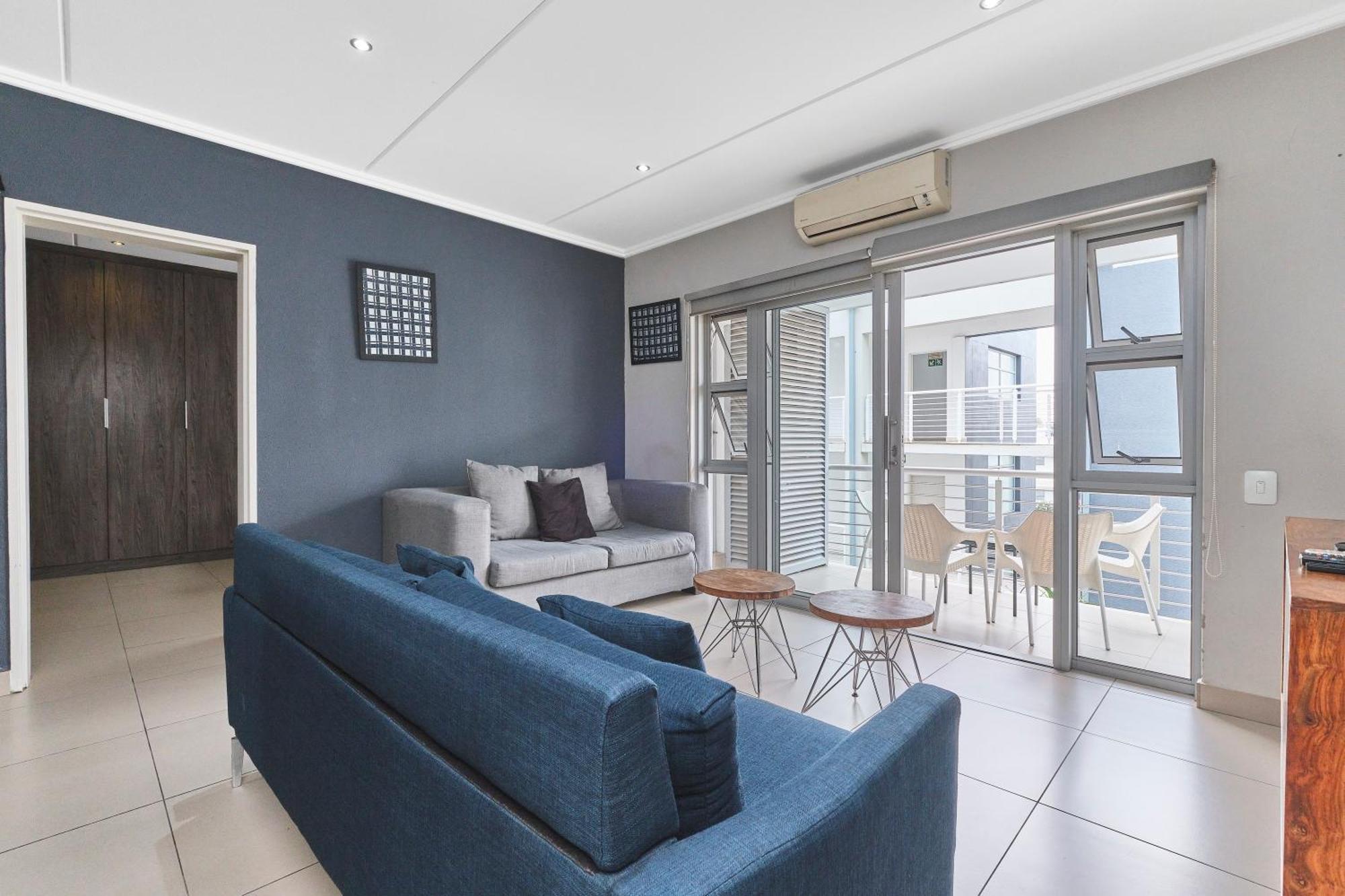 Spacious 2-bed 2-bath In Sandton With Wifi - Gym & Pool Apartamento *