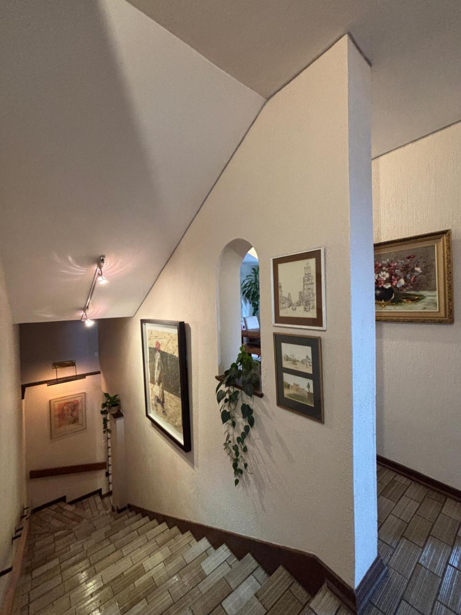 La Casa Blanca