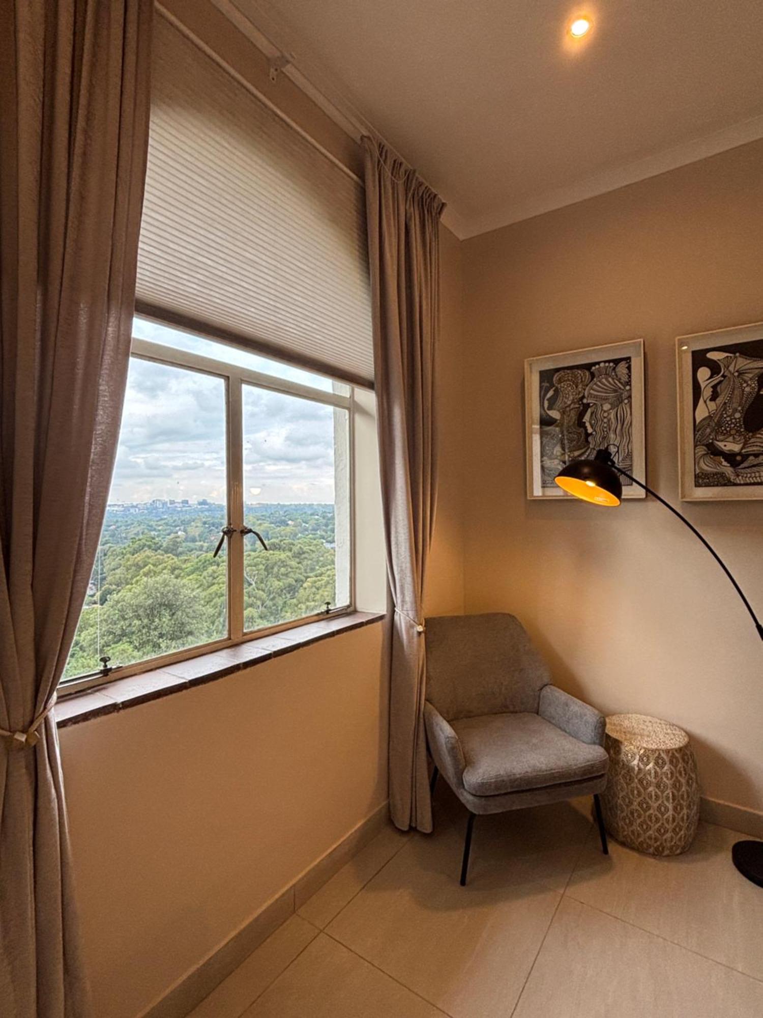 La Casa Blanca Johannesburg
