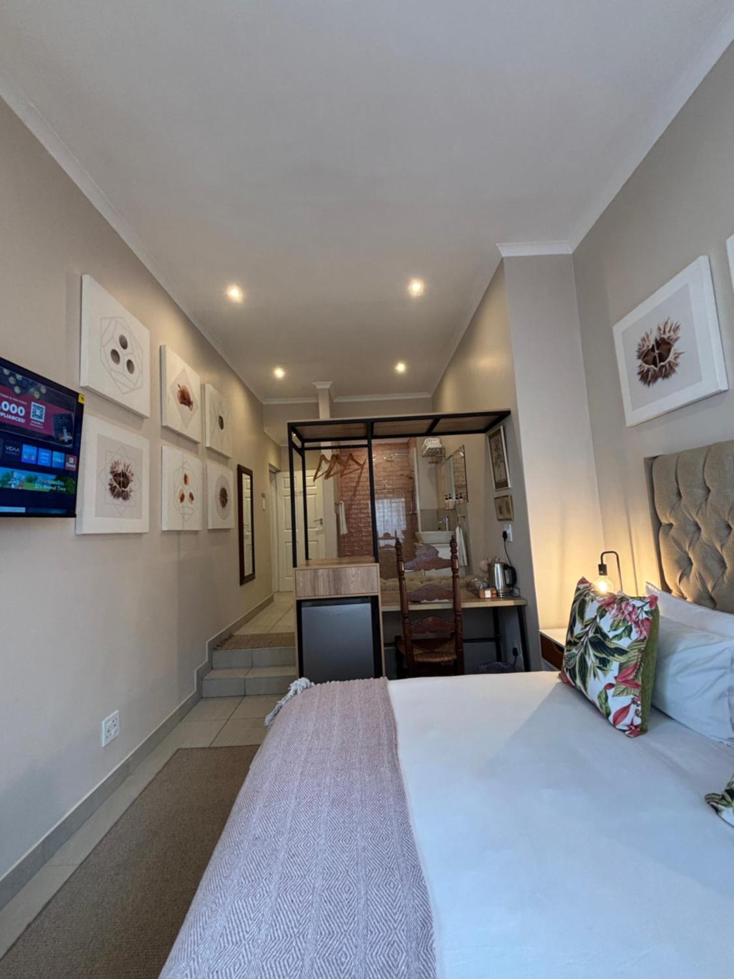La Casa Blanca Johannesburg