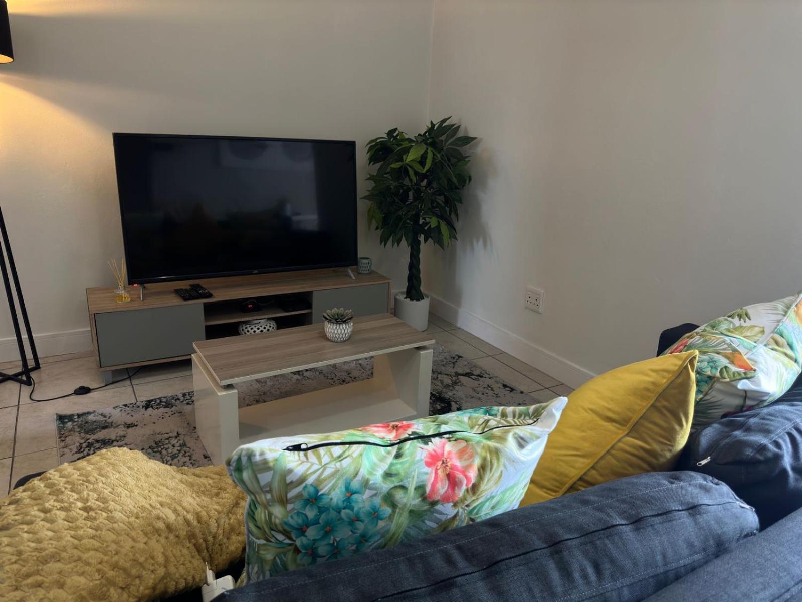 Bed & Breakfast The Cube Sandton Johannesburg