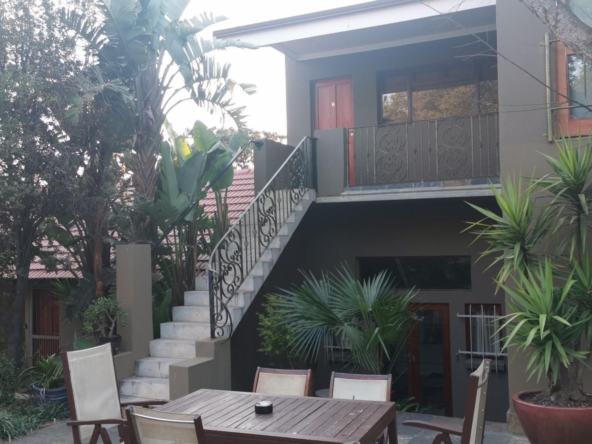 Moonflower Chalet Johannesburg