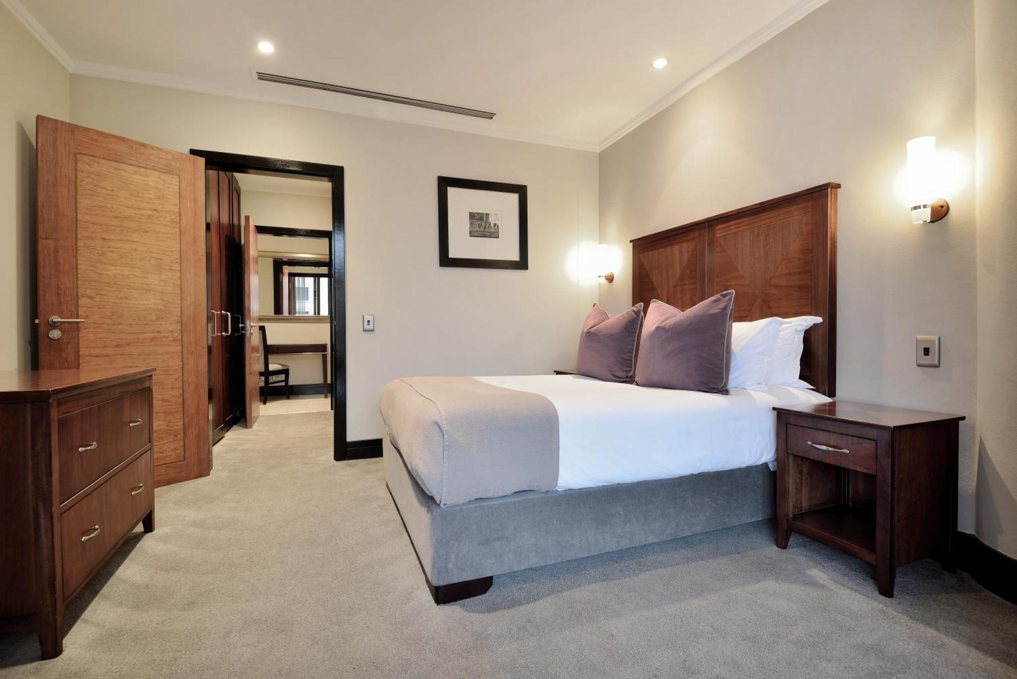 Hotel Raphael Johannesburg