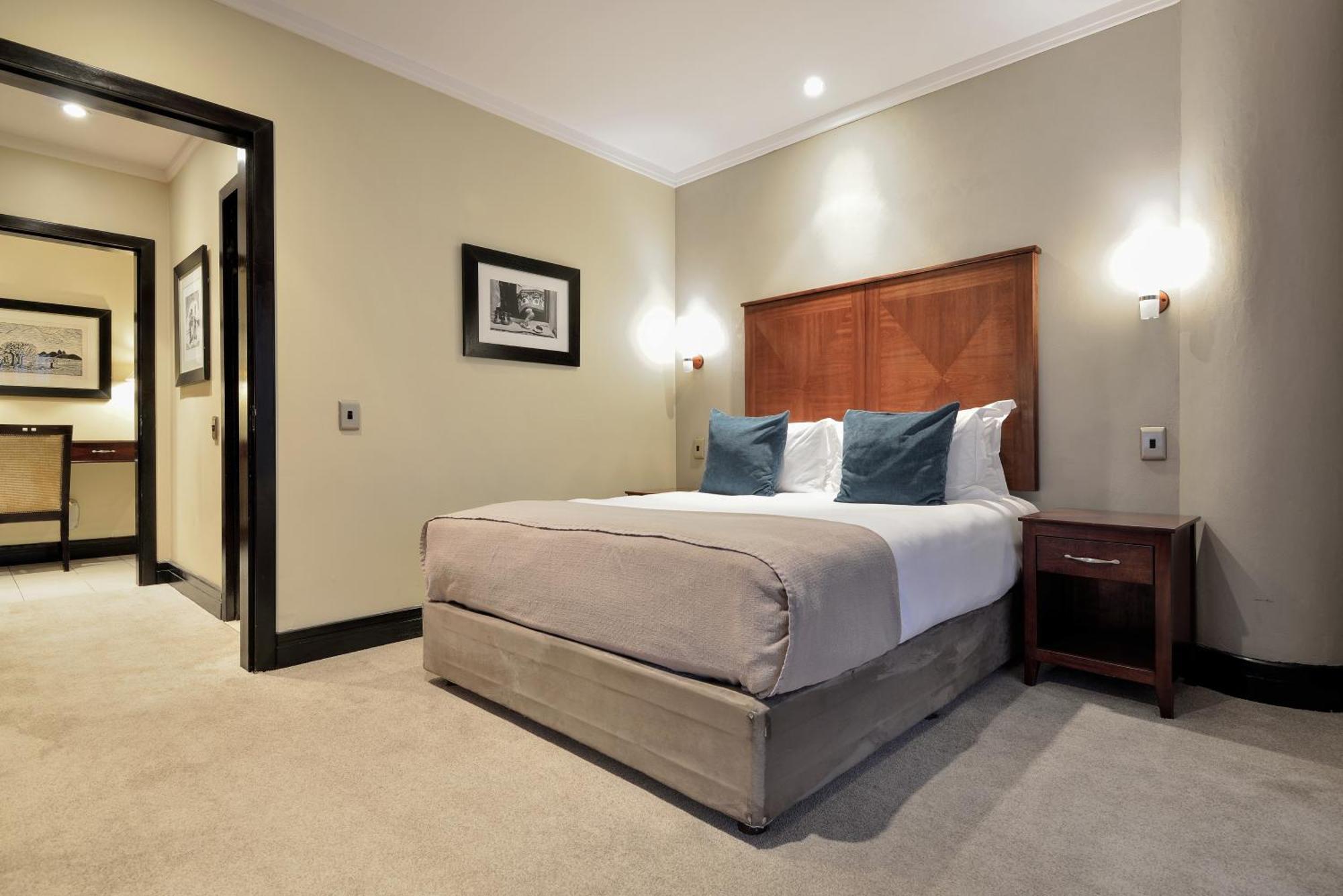 Raphael 5* Johannesburg