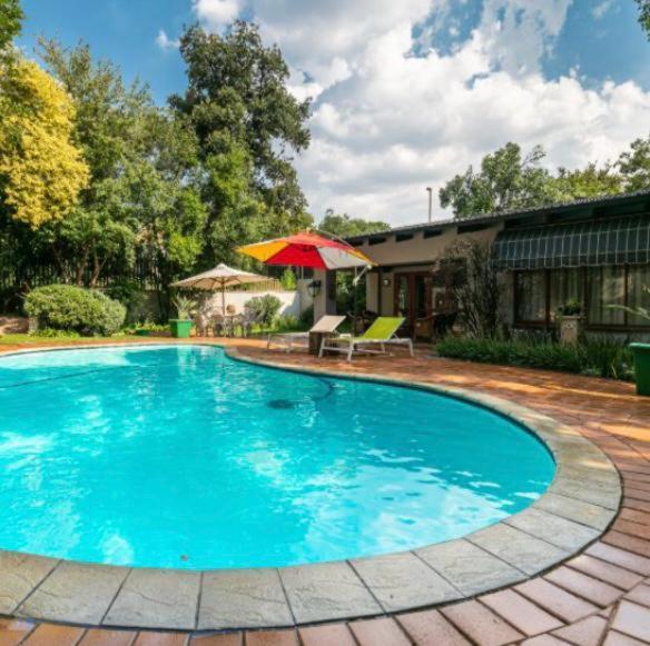 Chislehurst By Open Air Guest house *