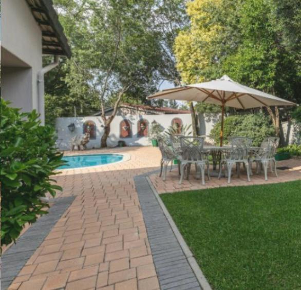 Chislehurst By Open Air Guest house *