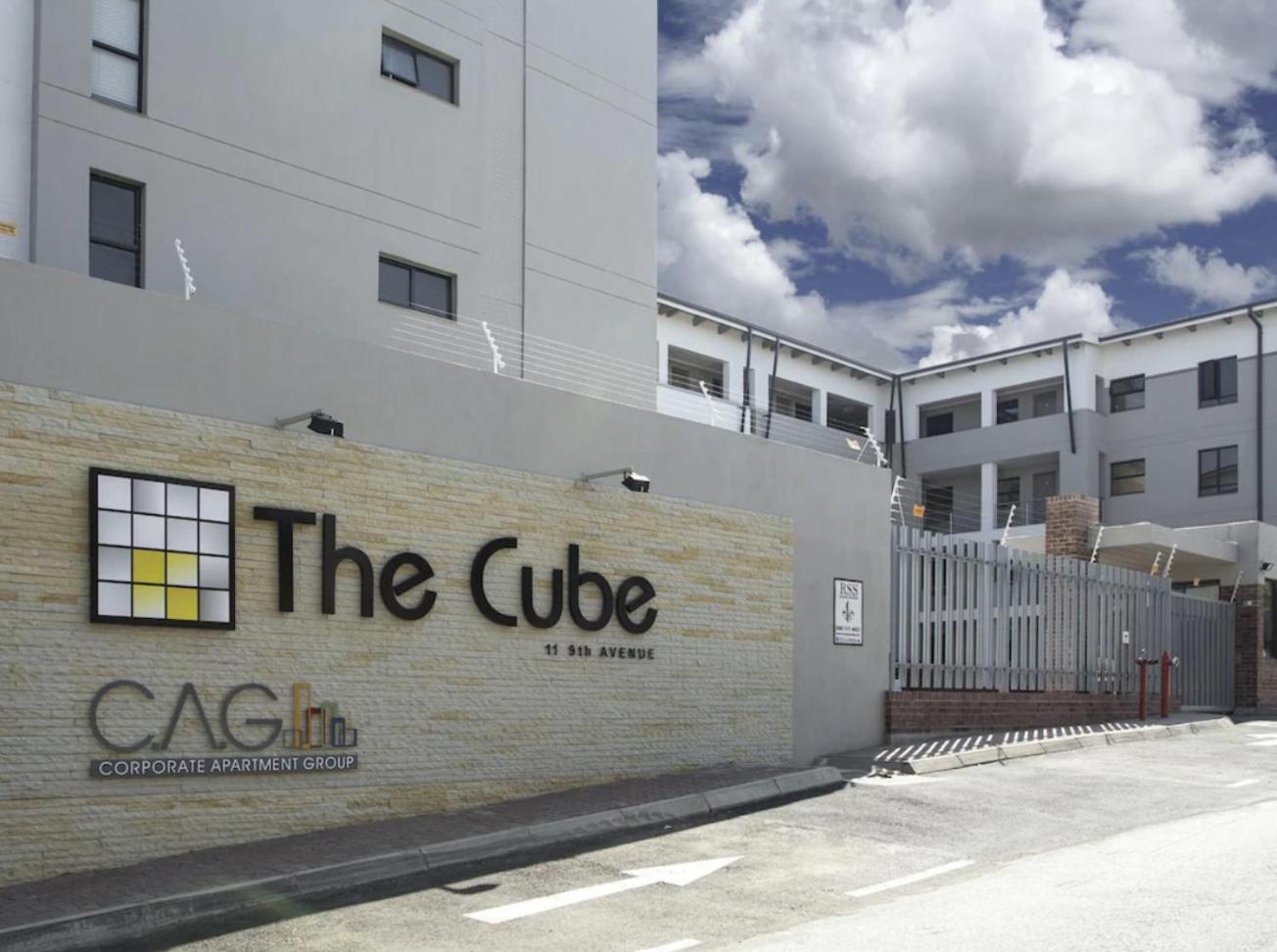 Bed & Breakfast The Cube Sandton Johannesburg